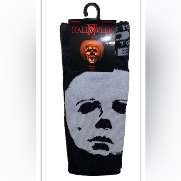 Halloween II Crew Socks 1 Pair Men’s 6.5-12 Black White Michael Myers Mask NEW! - Picture 1 of 8
